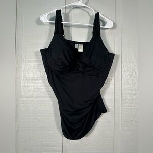 Annie Cole Black Tankini Top Size 18W EUC